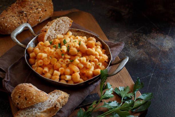 Creamy Chickpea Pasta with Spinach and Garlic